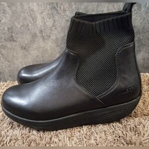 MBT Womens Chelsea 2 Leather Textile Boots EU39 US 7.5